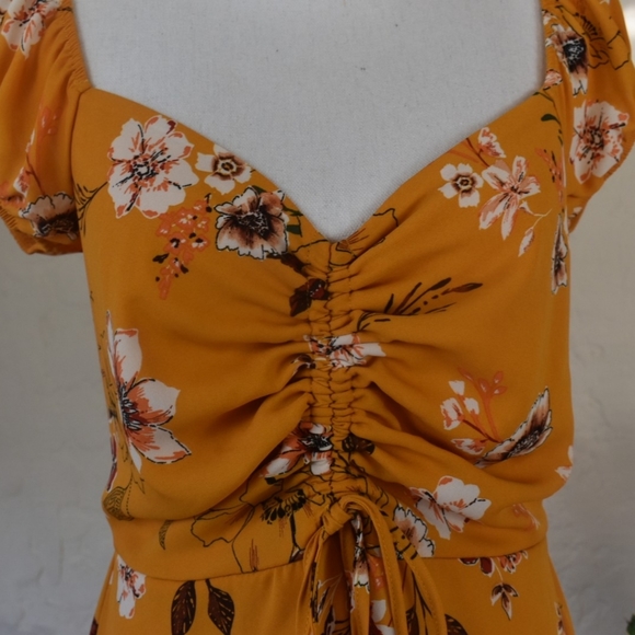Yellow Floral Scrunch Front Dress - Picture 8 of 10